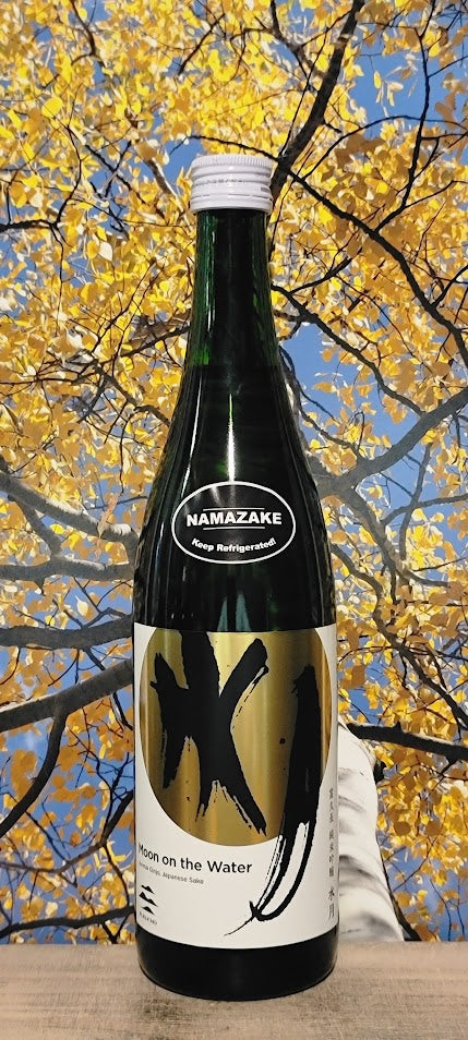 Fukucho moon on the water namazake sake