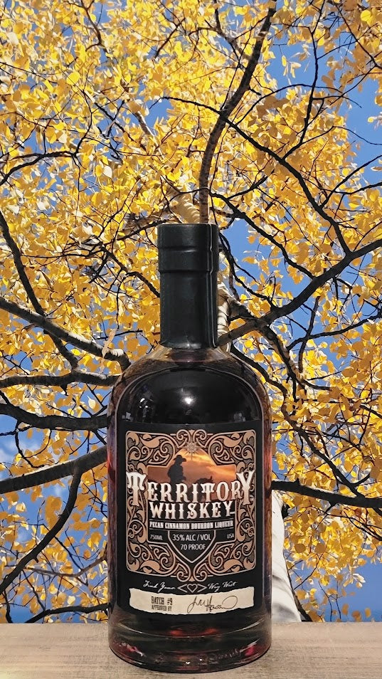 Territoy whiskeypecan cinnamon bourbon liquor