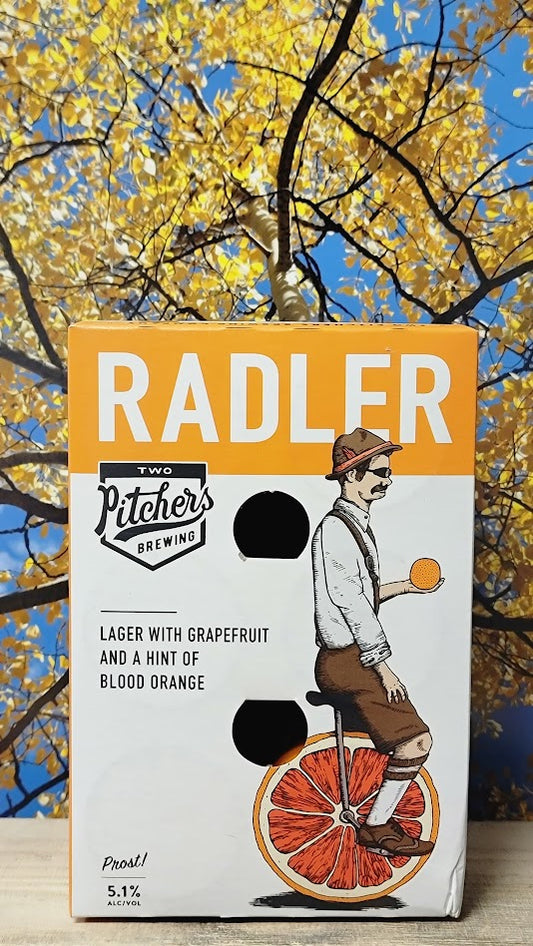 Two pitchers radler
