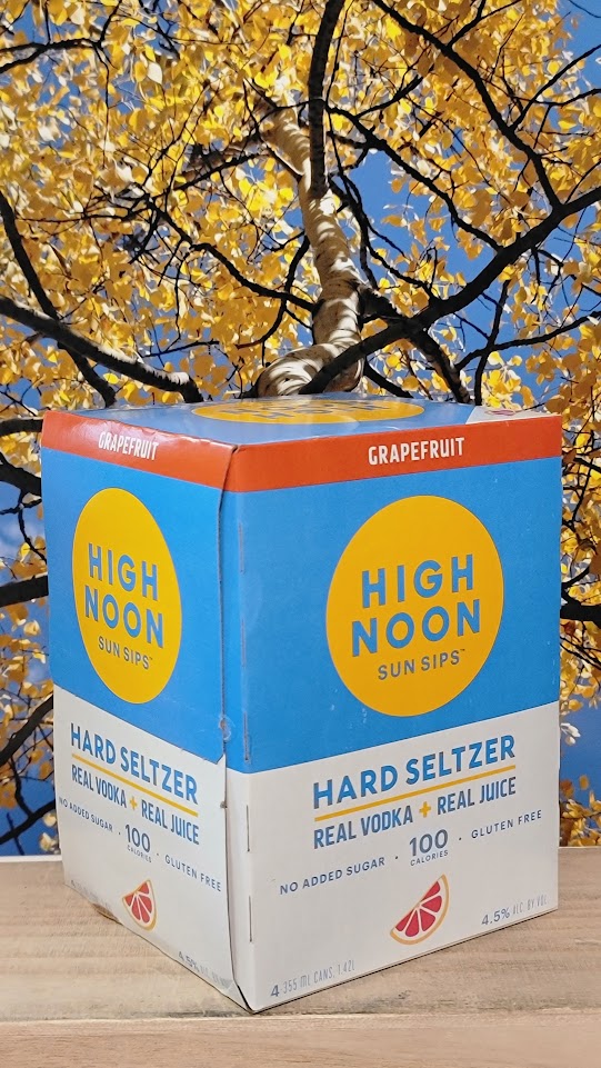 High noon grapefruit vodka & soda