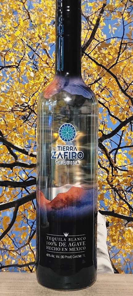 Tierra zafiro blanco tequila